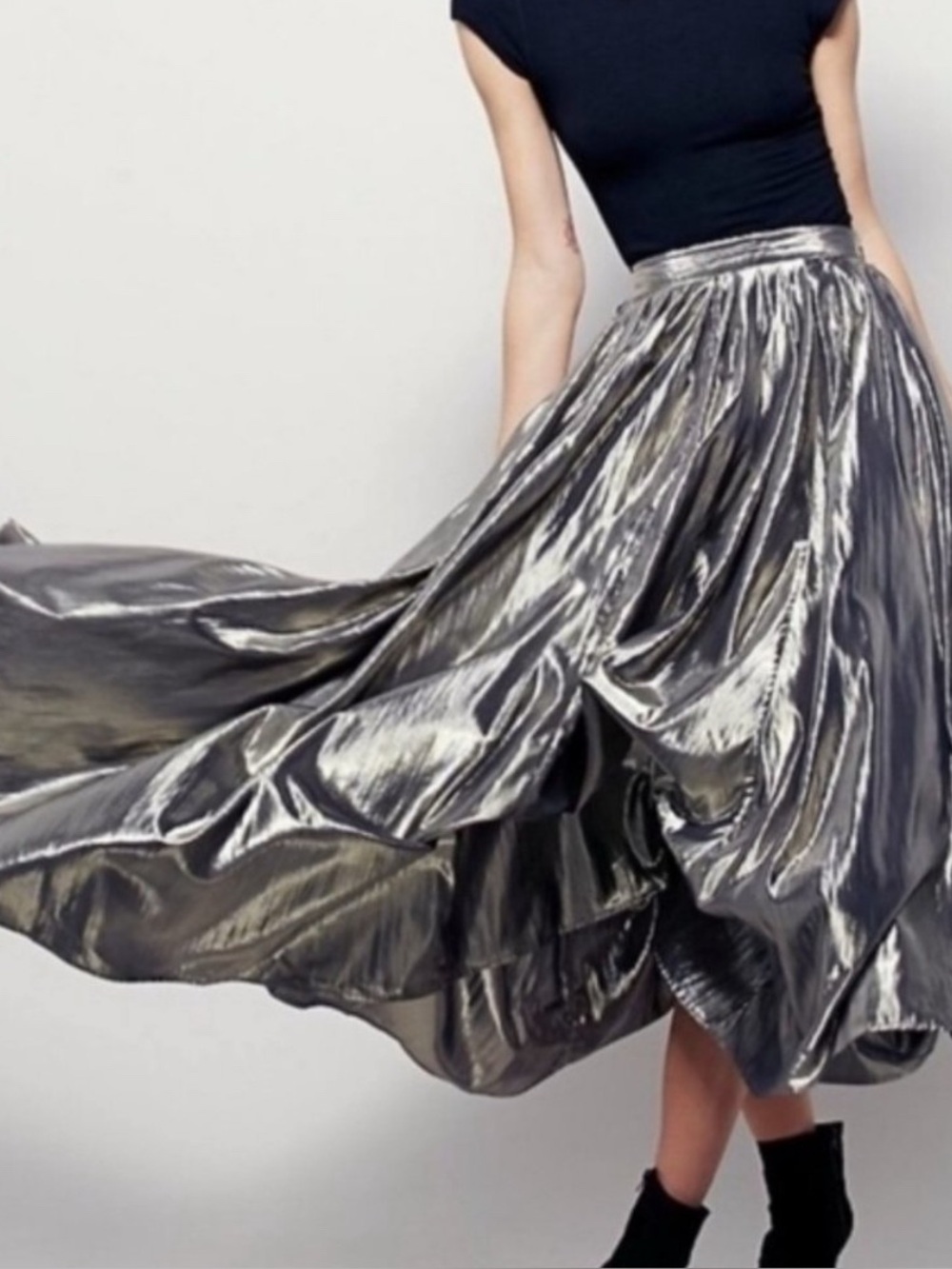 Free People Lost In Light Metallic Shimmer Lamé Silver Gold Maxi Skirt Size 6